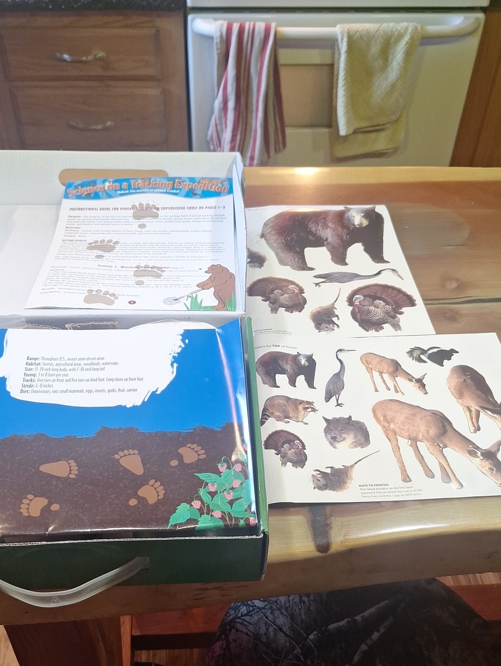 Animal Track Learning Cast Kit NIB - Picture 3 of 3